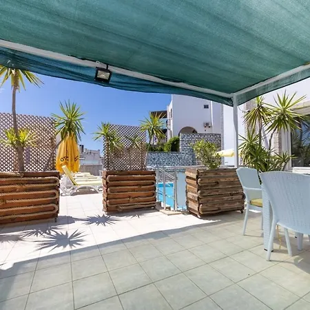 Отель Hola Bodrum 5*